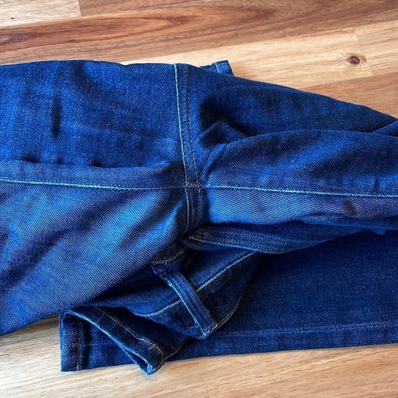 CITIZENS of Humanity Rocket High Rise Skinny Jeans - Picture 8 of 8